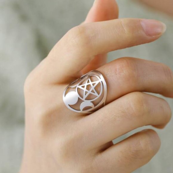 🔮 2 for $40 🔮 Witchy Pentagram Moon Phase Stainless Steel Adjustable Ring - Picture 1 of 6
